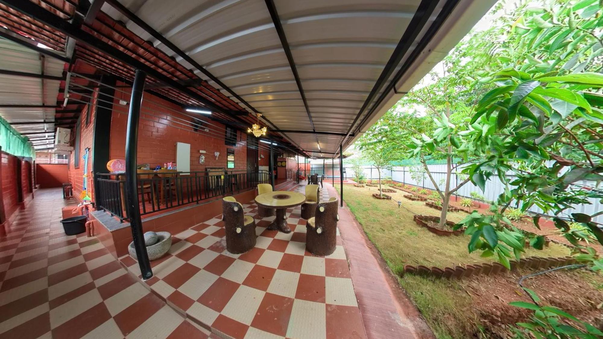 Udupi Homestay - Cottage House - Dendoorkatte Екстериор снимка